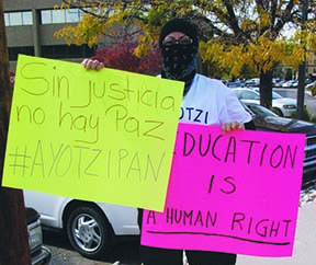 En apoyo de los estudiantes desaparecidos en México