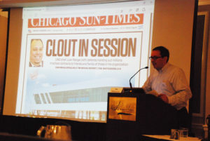 Dan Mihalopoulos, un periodista de investigación para el Chicago Sun-Times quien llevó a cabo la investigación de las escuelas Chárter “UNO” en Chicago.