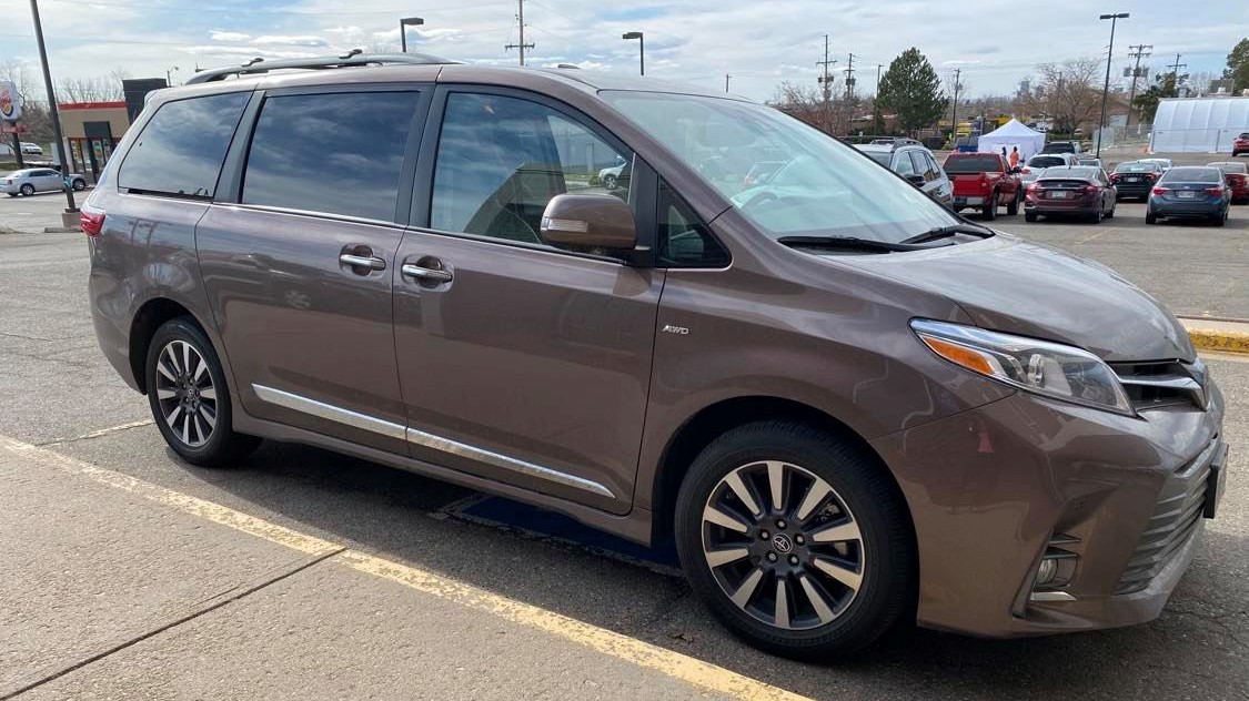 2020 Toyota Sienna LTD Premium