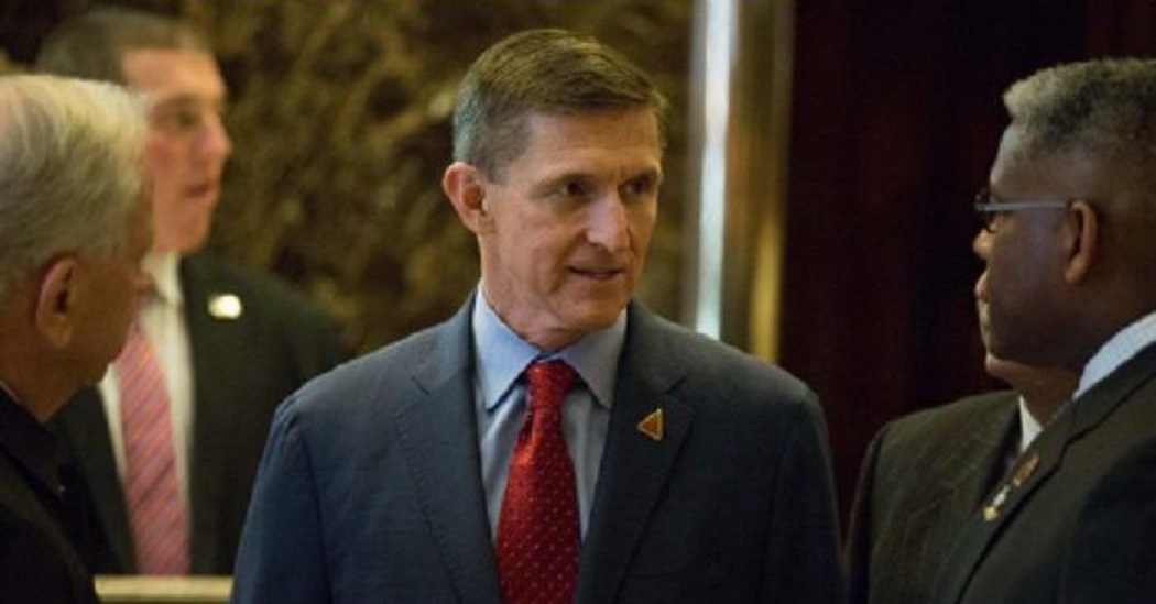 Flynn: La gente debería indignarse por lo que los demócratas intentaron hacer en EU.