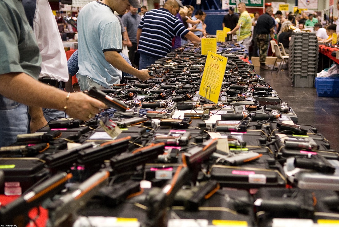 Aumentaron las ventas de armas durante viernes negro