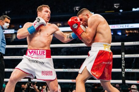 Canelo ganó con la mano en la cintura