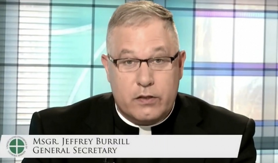 Alto funcionario de Iglesia Católica de EE. UU. Renuncia, es vinculado a bares gay y Grindr