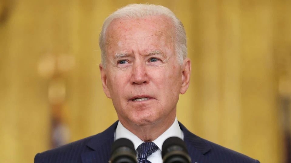 Congresista llama a Biden ‘traficante en jefe’
