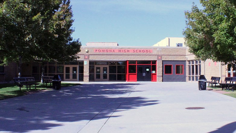 Posible consolidación de Pamona High School y Moore Middle School