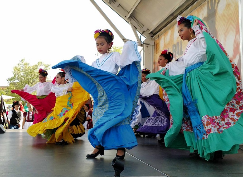 ¡Celebre el Mes de la Herencia Hispana!