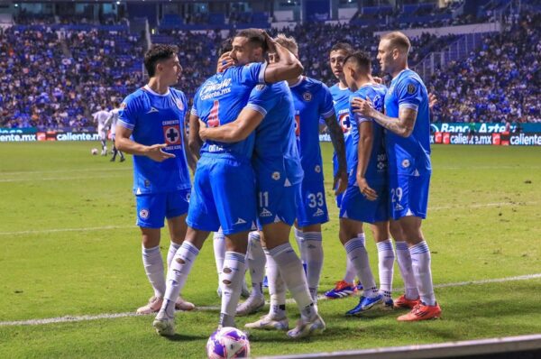 La Maquina de la Cruz Azul sigue pite y pite