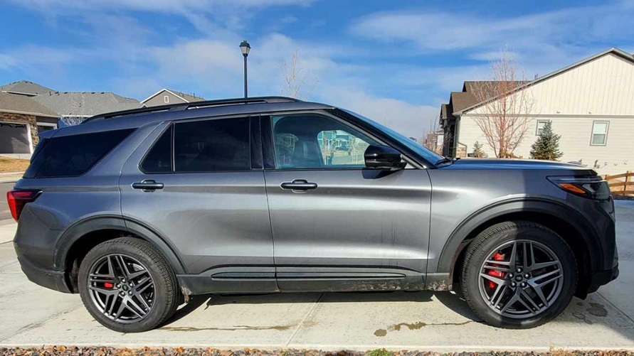 2025 Ford Explorer