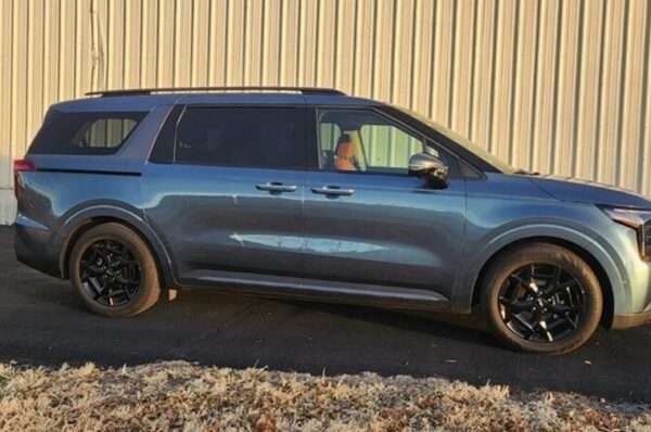 2025 KIA Carnival SX Prestige