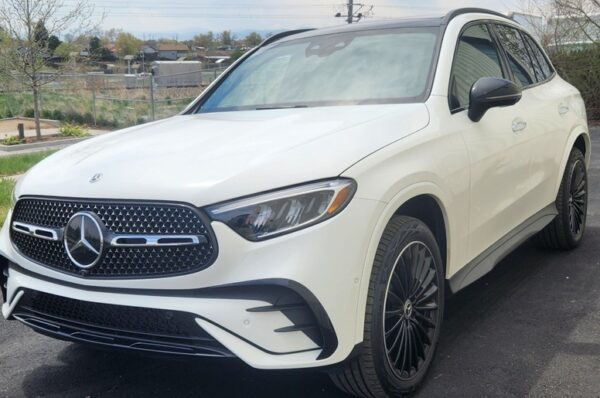 2025 Mercedes Benz GLC350E4