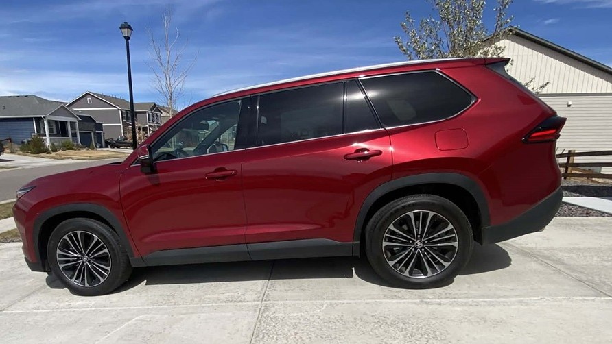 2026 Toyota Grand Highlander Platinum Hybrid MAX