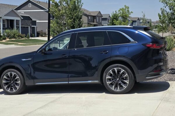 2026 Mazda CX-90 PHEV Premium Plus