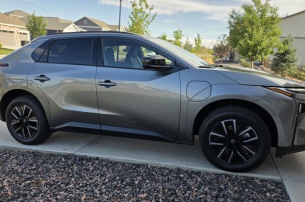 2026 Toyota bZ XLE Plus